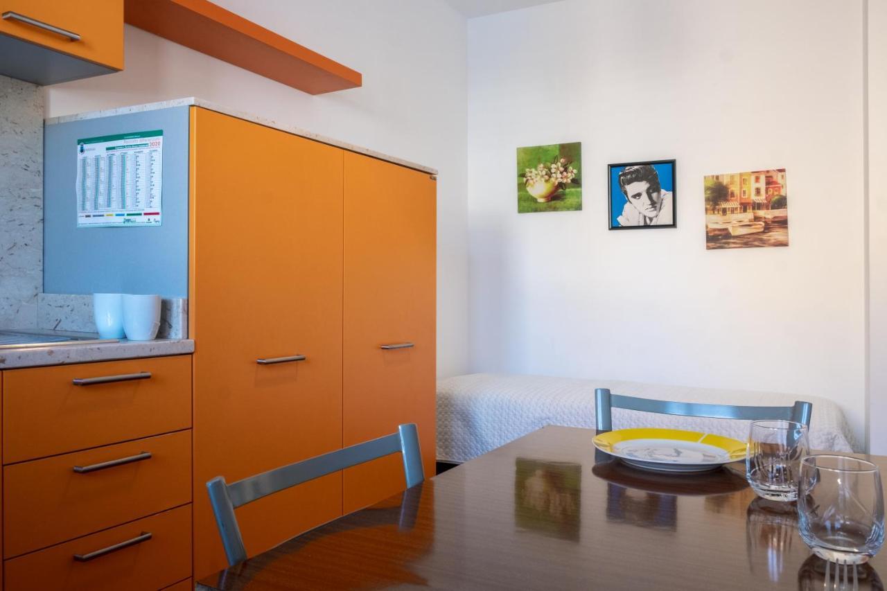 Orsola Apartments Фавиньяна Экстерьер фото